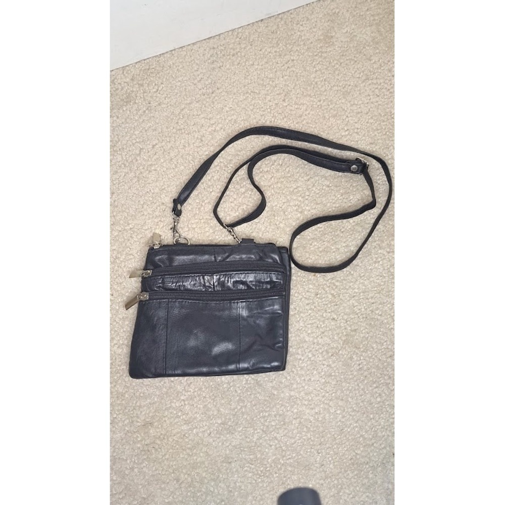Small Black Genuine Leather Shoulder Cross Body Travel Handbag